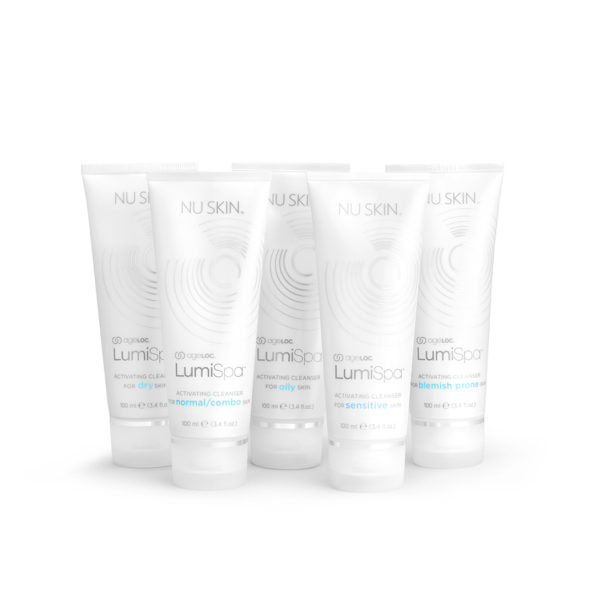 lumi-activating-cleanser-oily4.jpg